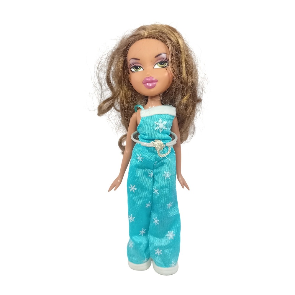 2004 Vtg Y2K MGA Bratz Secret Blind Date Yasmin Doll Redressed Snowflake PJ READ
